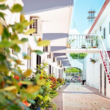 Hotel Quiam Playa del Carmen Exteriör bild
