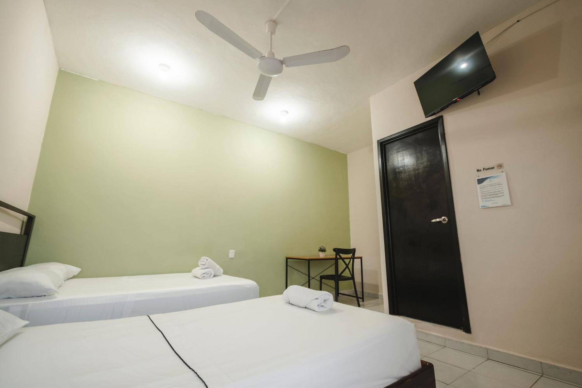 Hotel Quiam Playa del Carmen Exteriör bild