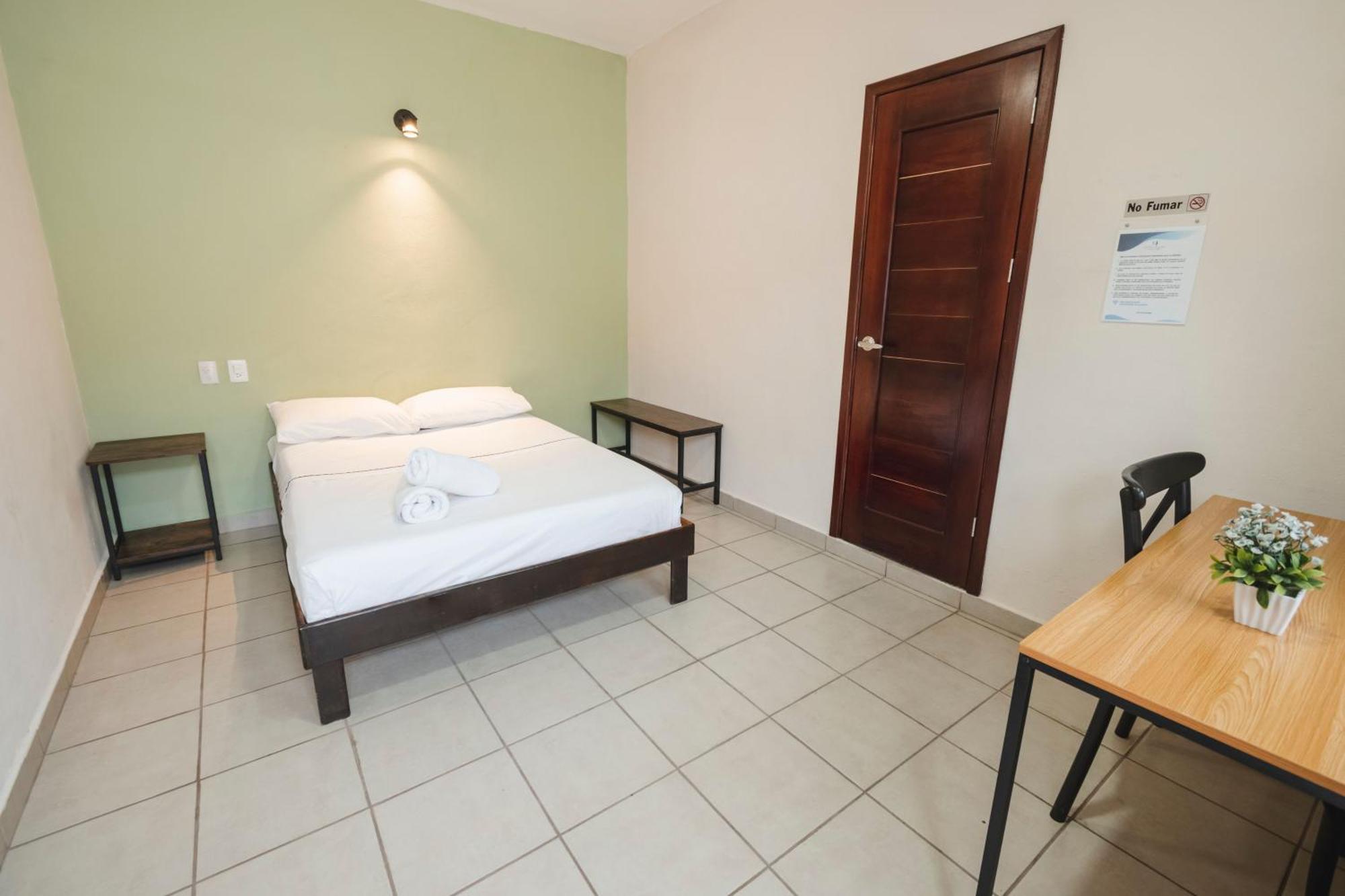 Hotel Quiam Playa del Carmen Exteriör bild